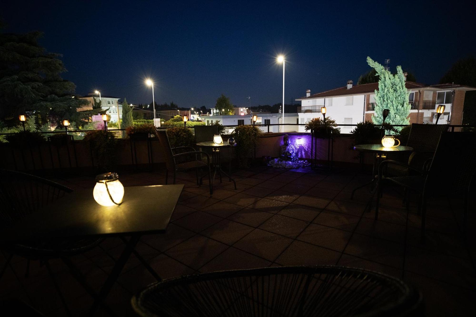 Bru Rooms Peschiera del Garda Dış mekan fotoğraf