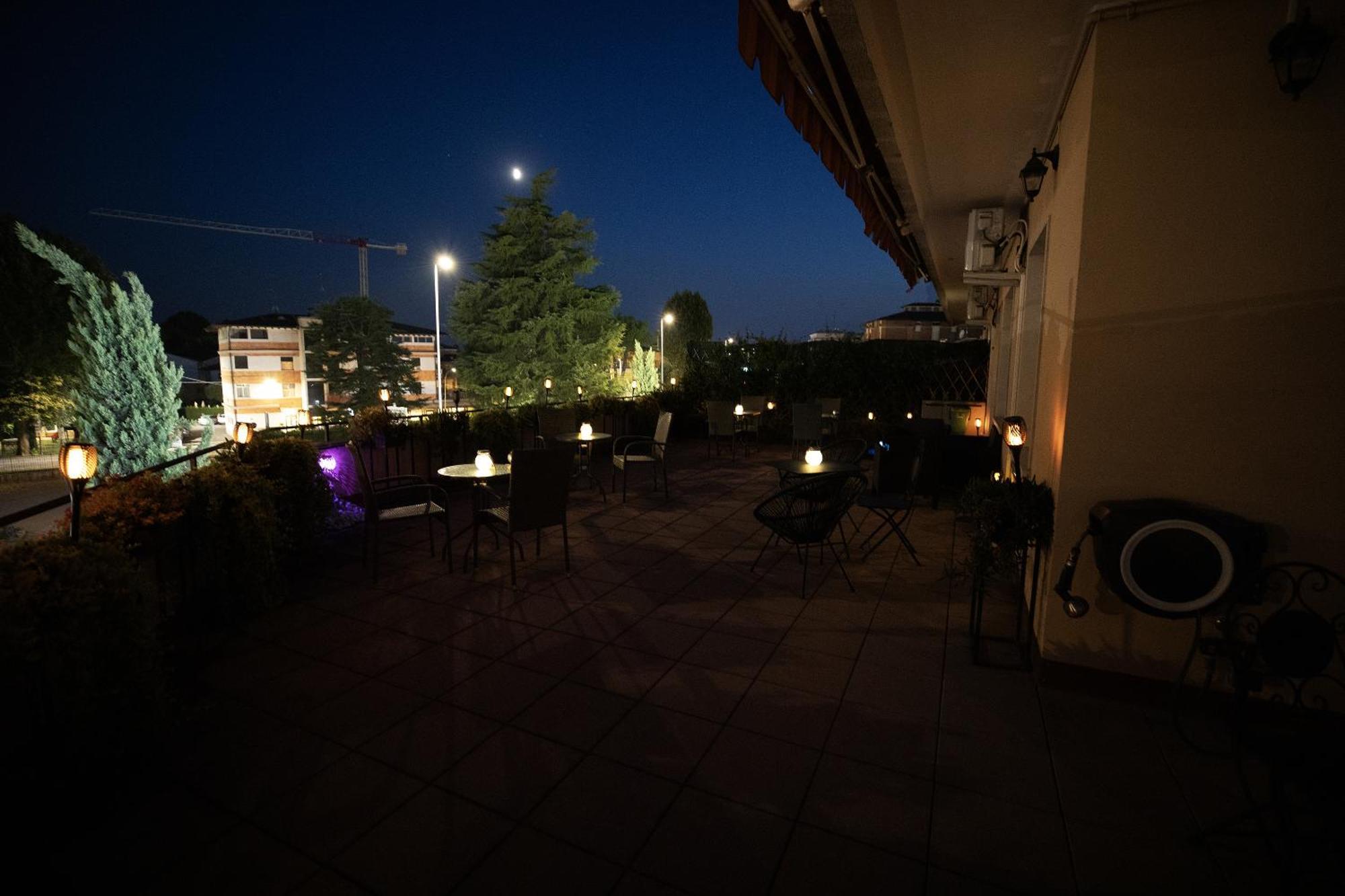 Bru Rooms Peschiera del Garda Dış mekan fotoğraf