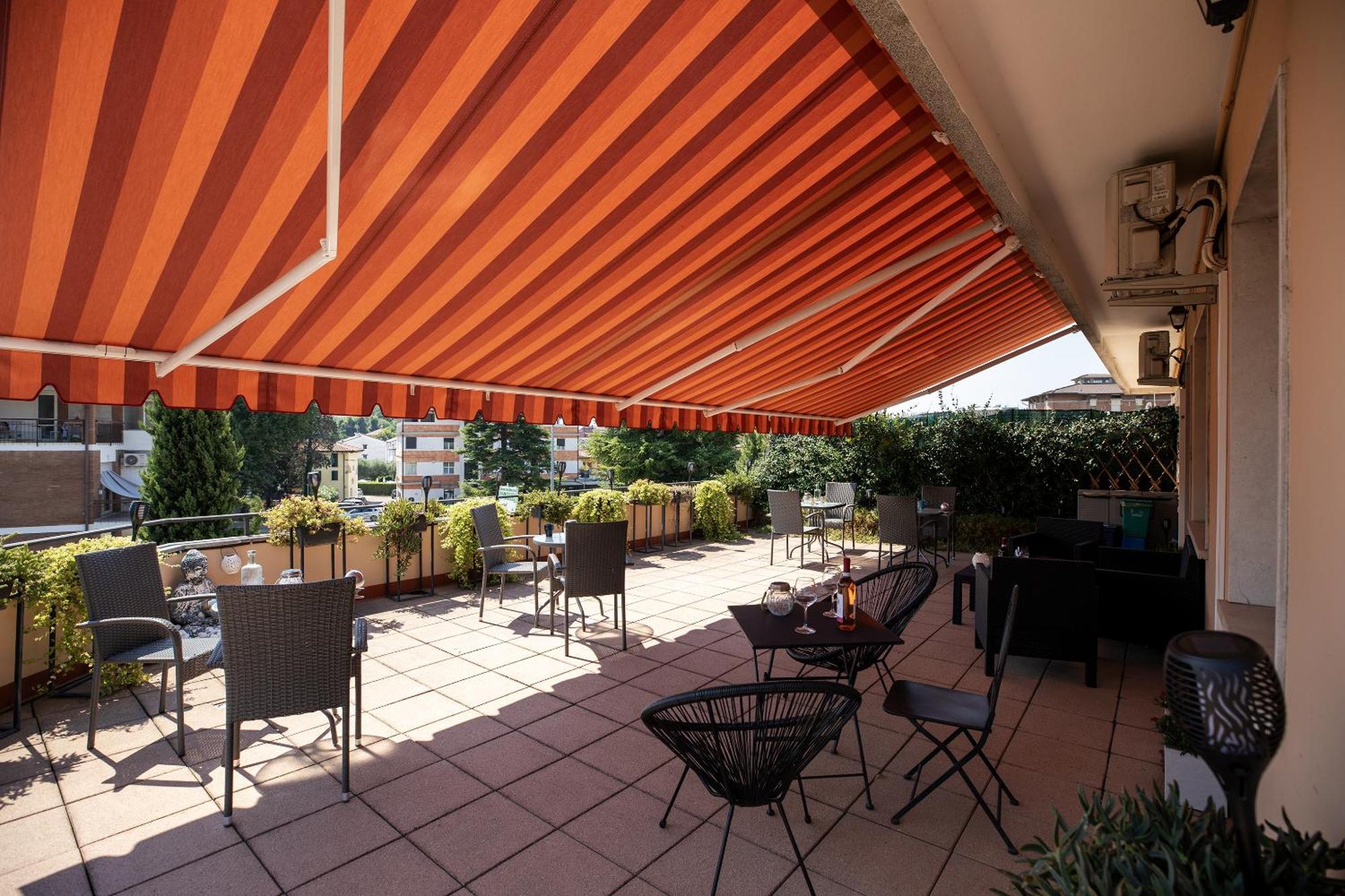 Bru Rooms Peschiera del Garda Dış mekan fotoğraf